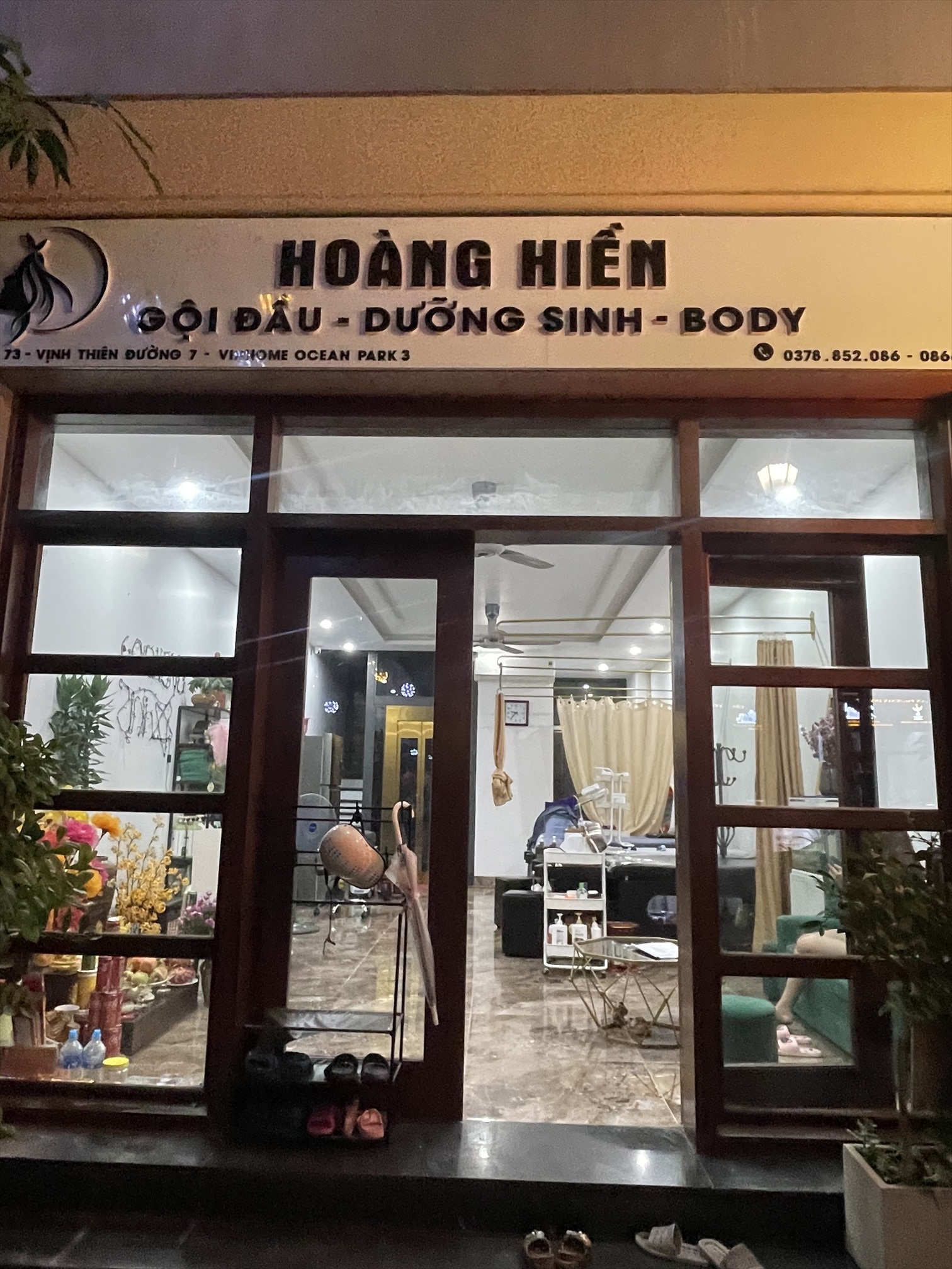 Hoàn Hiền