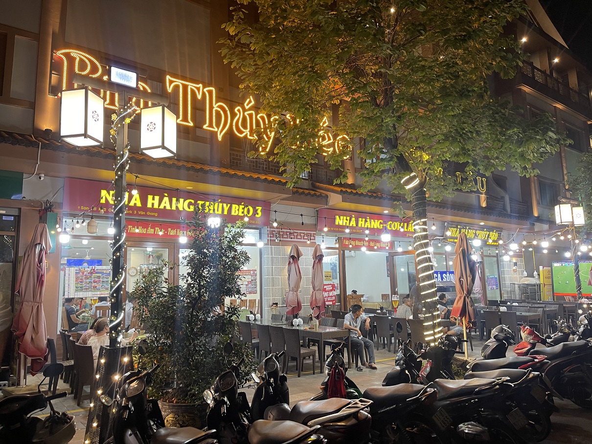 Nhà Hàng Thúy Béo