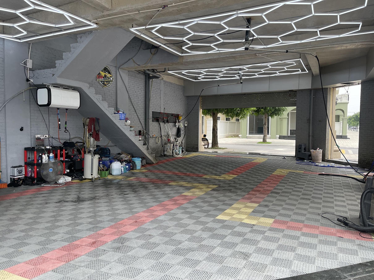 Garage Auto 268